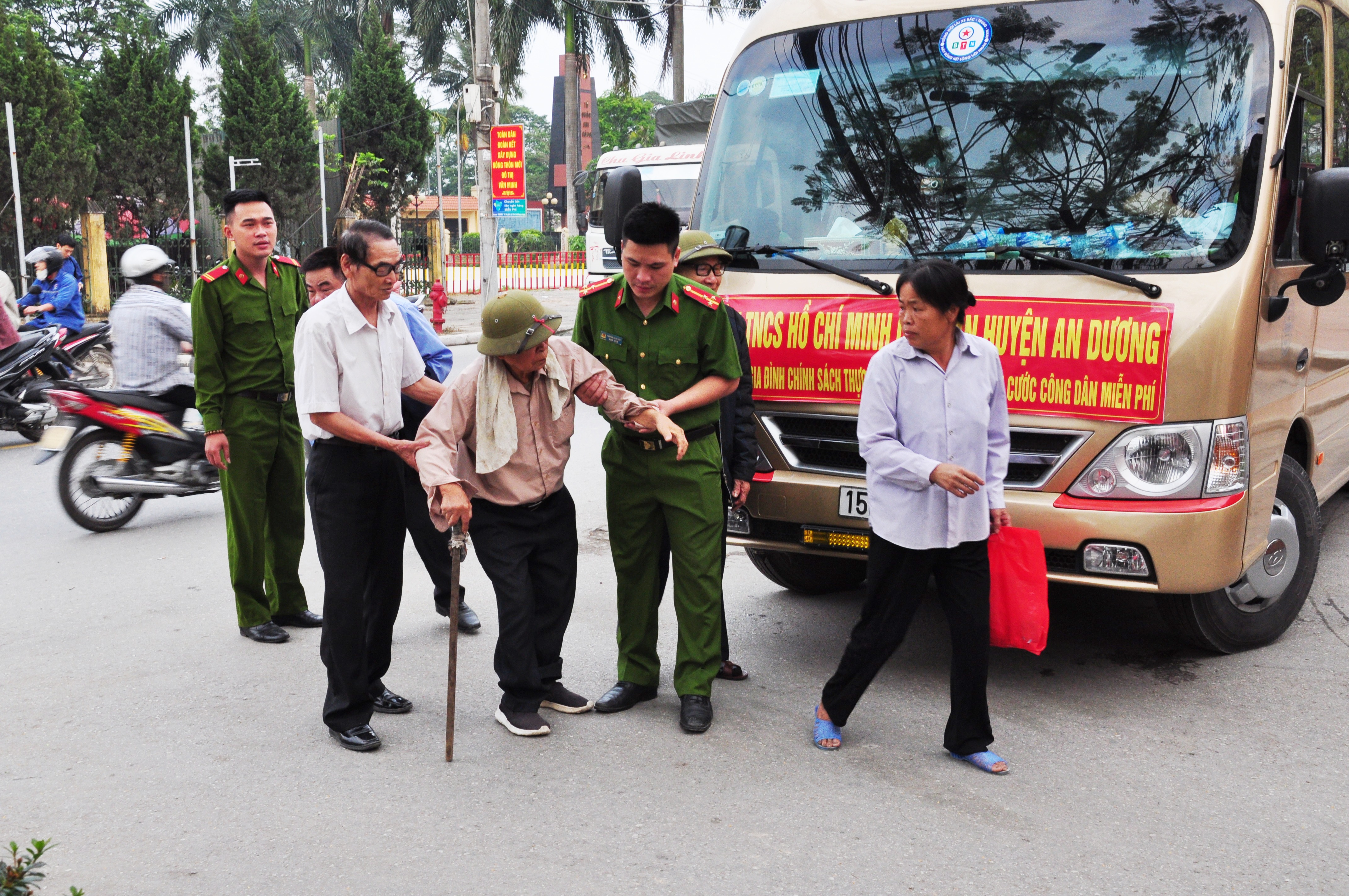 Thư cảm ơn gửi Phòng Cảnh sát QLHC về TTXH và Công an huyện An Dương